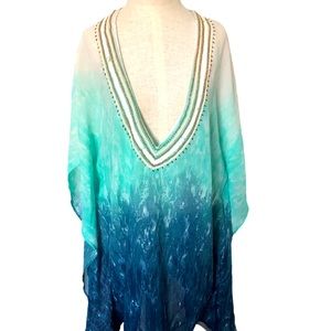 NWOT Atmosphere Cover Up